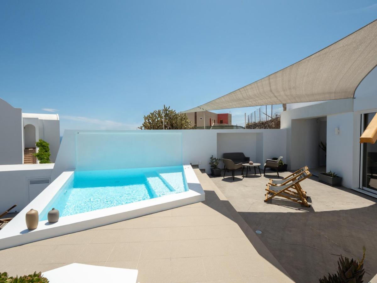 Valery Suites Fira  Exterior photo