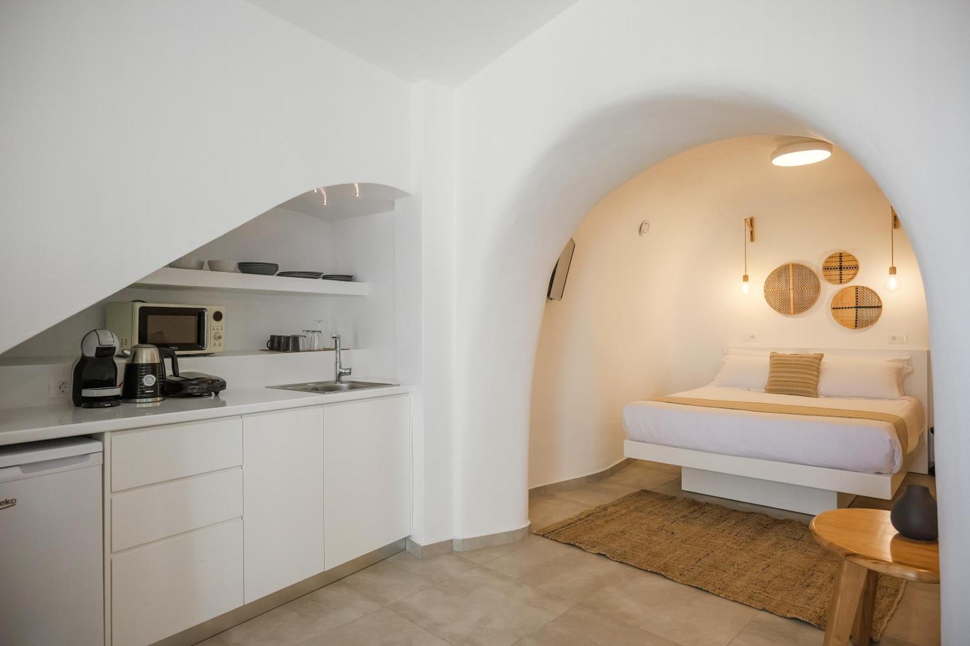 Valery Suites Fira  Exterior photo