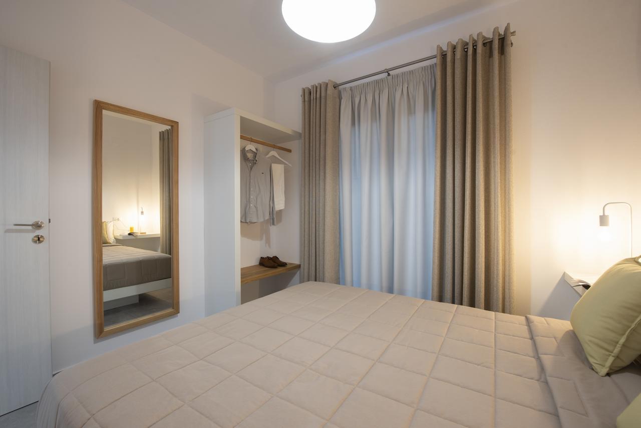 Valery Suites Fira  Exterior photo